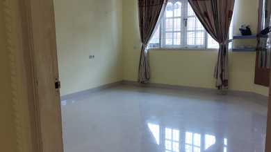 Promo Rumah di Duri Kosambi, Jakarta Barat, LB 240m², Harga 2,1 Miliar