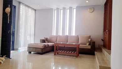 Rumah Area Premium Taman Grisenda, Jakarta Utara - Harga Menarik 5,5 Miliar