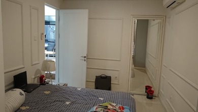 Dijual rumah Eksklusif di Taman Grisenda, Jakarta Utara - LT 132m²