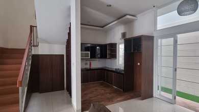 Rumah Sewa Nyaman Lokasi Sunter, Jakarta Utara, LB 250m²