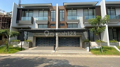 Rumah Sewa Nyaman Lokasi Pantai Indah Kapuk 2, Jakarta Utara, LB 330m²