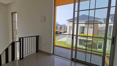 Rumah Mewah di Kawasan Pantai Indah Kapuk 2, Jakarta Utara, LB 178m², Harga 5,8 Miliar