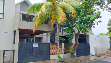 Rumah Sewaan Murah di Serpong Villa Melati Mas, Tangerang Selatan, 4 KT, Harga 90 Juta /tahun