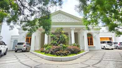 Kesempatan Langka, rumah Mewah di Pondok Indah, Jakarta Selatan, LB 500m²