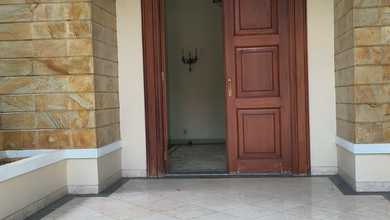 Hunian Elegan di Wijaya, Jakarta Selatan, 3 KT, LT 100m²