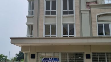 Ruko Hook 3 Lantai Dekat Tol Podomoro Rnb Riverside Cimanggis