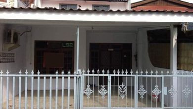 Kesempatan Rumah di Gunung Sahari, Jakarta Pusat, LB 196m², Harga 2 Miliar