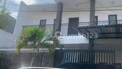 Jual Rumah Strategis di Cengkareng, Jakarta Barat - LT 200m²