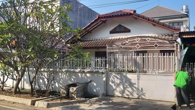 Rumah Area Luxury Kayu Putih, Jakarta Timur - Harga Menarik 6 Miliar