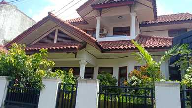 Rumah Prestisius di Kawasan Pondok Gede, Bekasi, LB 300m², Harga 3 Miliar