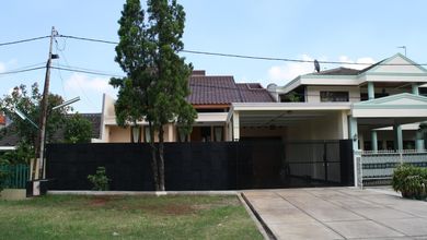 For Sale rumah Mewah di Pulogebang, Jakarta Timur - LT 303m²