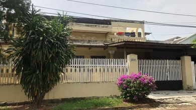 Kesempatan Eksklusif, rumah Mewah di Cempaka Mas, Jakarta Pusat, LB 200m²