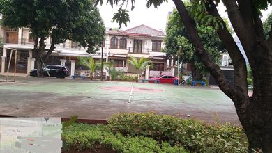 Hunian Mewah di Kawasan Klender, Jakarta Timur, LB 190m², Harga 3,6 Miliar