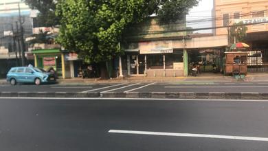 Rumah Sederhana Lokasi Dewi Sartika, Jakarta Timur, LT 879m², Harga 26 Juta