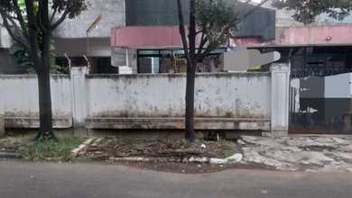 Rumah Prestisius di Kawasan Pulomas, Jakarta Timur, LB 350m², Harga 7,2 Miliar