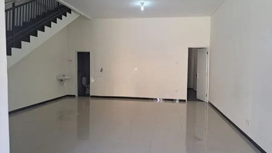 Dijual Rumah Strategis di Mulyosari, Surabaya - LT 120m²