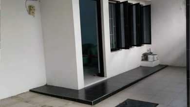 Dijual Rumah Nyaman di Gununganyar, Surabaya - LT 120m²