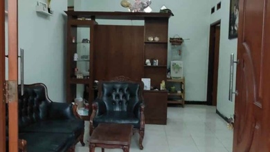 Rumah Dijual di Tenggilis Mejoyo, Surabaya, LB 58m², Harga Kompetitif!