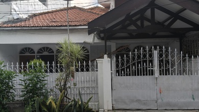 Rumah Sederhana Disewakan di Gubeng, Surabaya, Harga Ekonomis