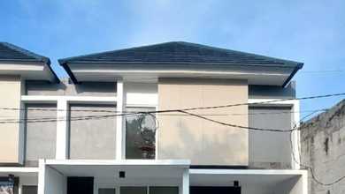 Rumah Siap Huni di Kawasan Rungkut, Surabaya, LT 66m²