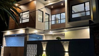 Rumah Mewah di Kawasan Denpasar Barat, Denpasar, LB 250m², Harga 3,5 Miliar