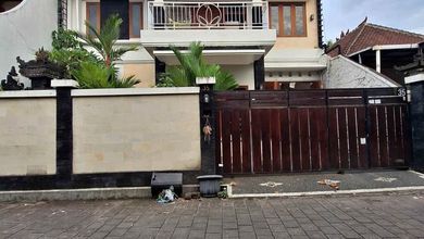 Rumah Prestisius di Kawasan Denpasar Timur, Denpasar, LB 390m², Harga 4,2 Miliar