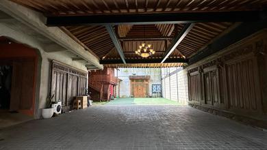 Hunian Mewah di Pondok Aren, Tangerang Selatan, 4 KT, LT 600m²