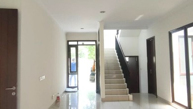 Hunian Mewah di BSD Avani, Tangerang, 4 Kamar Tidur, LT 200m²