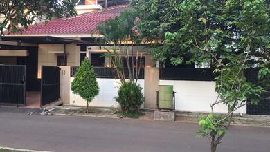 For Sale rumah Premium di Kebayoran Lama, Jakarta Selatan - LT 288m²