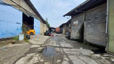 Ex gudang Yos Sudarso Jurumudi, Tangerang 