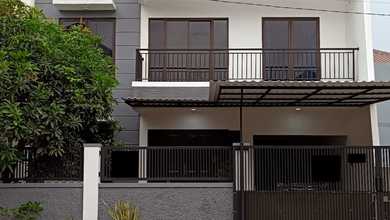 Hunian Mewah di Kawasan Metland Menteng, Jakarta Timur, LB 213m², Harga 3,5 Miliar