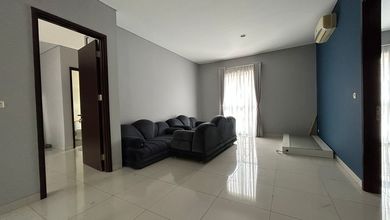Jual Rumah Megah LT 240 m2 Area Cakung, Jakarta Timur