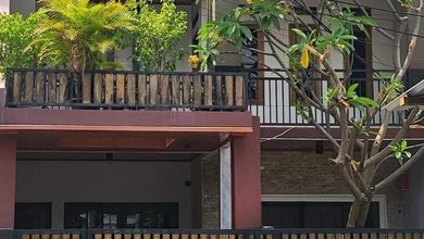 Dijual rumah Eksklusif di Pulomas, Jakarta Timur - LT 90m²