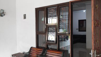 Rumah Sewa Murah Lokasi Metland Menteng, Jakarta Timur, LB 180m²