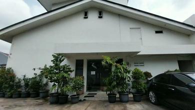 Siap Pakai Jual Cepat Ruang Usaha di Pondok Bambu Kondisi Bagus