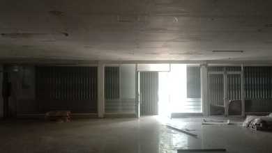 Gudang Pinggir Jalan di Duren Sawit Jakarta Timur