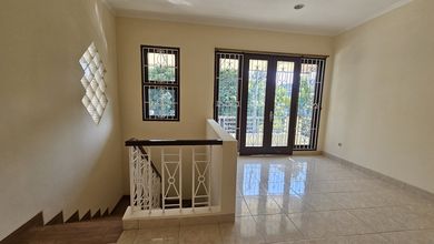 For Sale rumah Premium di Taman Grisenda, Jakarta Utara - LT 171m²