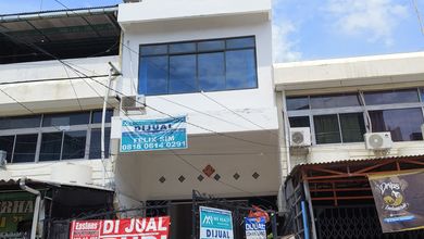 Ready to Use Ruko Usaha di Muara Karang Jakarta Utara dengan Luas Bangunan 175m2