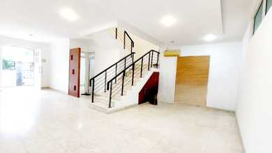 Jual Rumah Megah Luas 180 m2 Area Semanan, Jakarta Barat