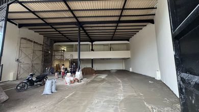 Disewakan Tempat Usaha Dekat Green Lake Cipondoh