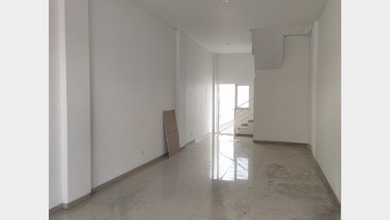 Kutisari Besar - Ruko baru gress selangkah dari nol jalan Jemur area parkir luas