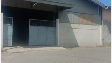 Gudang di Kompleks Mutiara Margomulyo Indah akses kontainer dekat tol