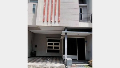 Kesempatan Rumah di Surabaya Kota, Surabaya, LB 140m², Harga 1,55 Miliar