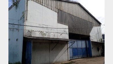 Gudang zona industri dan pergudangan Gununganyar akses kontainer dekat tol