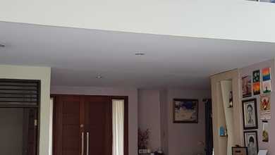 Hunian Elegan di Modernland, Tangerang, 4 KT, LT 240m²