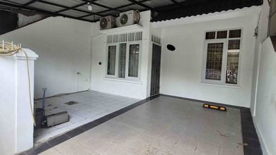 Jual Rumah Nyaman di BSD Nusaloka, Tangerang - LT 72m²