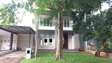 Disewakan Rumah Terjangkau di Alam Sutera, Tangerang, LT 300m²