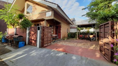 Rumah Siap Pakai di Area Karawaci, Tangerang, LT 220m²