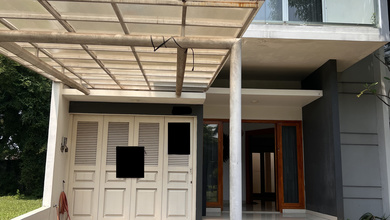 Penawaran Eksklusif, rumah Mewah di Sutera Onix Alam Sutera, Tangerang, LB 230m²