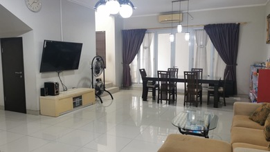 Hunian Mewah di Kawasan Modernland, Tangerang, LB 241m², Harga 4,35 Miliar